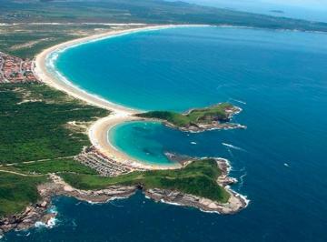 Terreno , Cabo Frio · Área Pequeno Lote c/ 75 Mts. há 600 Mts. da Praia do Peró
