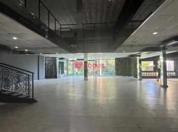 Comercial · 890m² · 1 Quarto · 5 Vagas · Lopes B2E vende Casa comercial 890,75 m2 de area construida- Freguesia- Excelente ponto comercial.