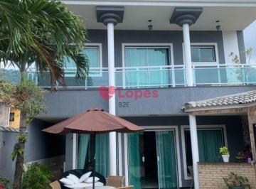 Casa · 315m² · 4 Quartos · 1 Vaga · Residencia de Alto Padrao em Condominio Fechado – Vargem Grande
