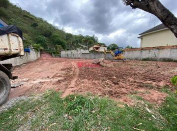 Terreno · 614m² · Lopes B2E apresenta excelente oportunidade! Terreno a venda no Condominio Fechado Sol e Brisa, com