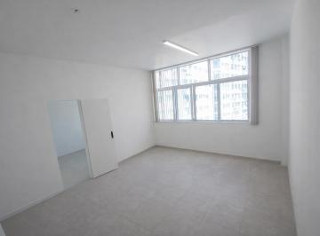Comercial , Rio de Janeiro · Duas salas comerciais interligadas, com dois banheiros. Fundos com vista livre. Junto À Candelária