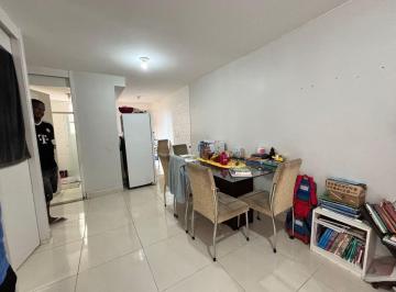 Apartamento de 2 quartos, Santa Maria · Vendo apartamento Qd 203 - Total Ville - 2 quartos - 1ª andar