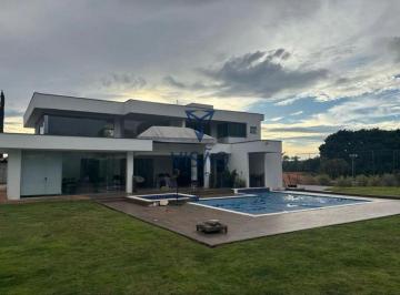 Casa · 680m² · 5 Quartos · 1 Vaga · Park Way Casa com piscina e área de lazer