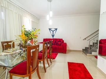 Casa · 290m² · 5 Quartos · 2 Vagas · EXCELENTE CASA NA QE 36 DO GUARÁ II