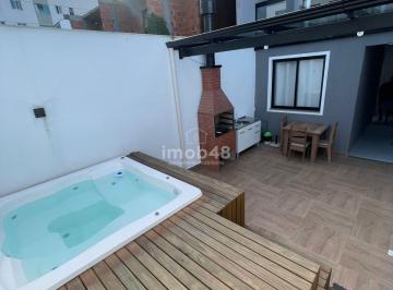 Casa · 108m² · 3 Quartos · 2 Vagas · Sobrado à Venda em Areias, São José: 3 Quartos, 2 Suítes, 108m²