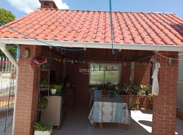 Casa · 245m² · 6 Quartos · 2 Vagas · Excelente Casa à Venda em Capoeiras, Florianópolis por R$ 890.000,00