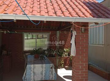 Casa · 245m² · 6 Quartos · 2 Vagas · Casa à Venda em Capoeiras, Florianópolis por R$ 890.000,00