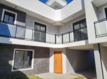 Casa de 3 quartos, Curitiba · Sobrado com 3 quartos e 176 m² à venda em Santa Felicidade