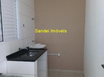 Foto 01 · Kitinet para locação no Jardim Europa, Sorocaba-SP: 1 quarto, 1 sala, 1 banheiro, 1 vaga de garagem.
