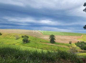 Rural · 875m² · 3 Quartos · Fazenda à venda em Ipeúna, Centro, com 3 quartos, com 875.64 alqueires
