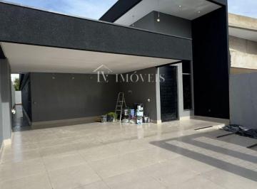 Casa de 4 quartos, Vicente Pires · Rua 4 – Vicente Pires l 4 Suítes l Piscina l Área Gourmet