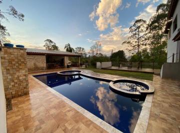 Rural de 3 quartos, Santa Isabel · Chácara Arujá 1.500 M²