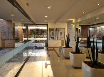 Apartamento de 1 quarto, Curitiba · Apartamento 1 Quarto com Sacada e Móveis Planejados no Rebouças – 52m² – Elevador e Terraço