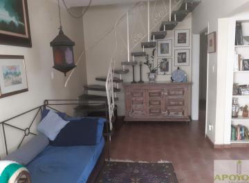 Casa · 210m² · 5 Quartos · 2 Vagas · Alto da boa vista Sobrado local restritamente residencial