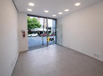 Comercial · 75m² · 2 Vagas · Excelente oportunidade de ponto comercial para locação na Vila Andrade, São Paulo-SP! 2 banheiros, 2