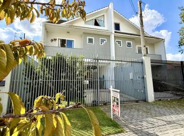 Casa · 160m² · 4 Quartos · 3 Vagas · Sobrado à venda em Curitiba no bairro Uberaba