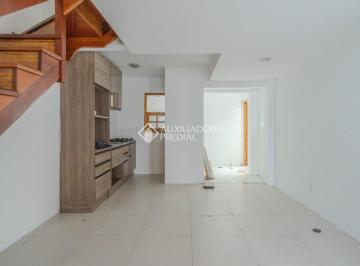 Casa · 131m² · 3 Quartos · 2 Vagas · Casa com uma área privativa de 131,28 m²,  3 quartos, sendo 1 suíte, vaga para 2 carros .