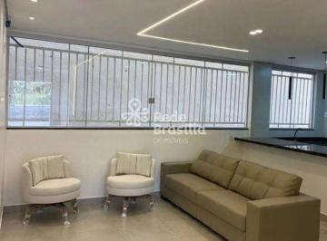 Apartamento · 117m² · 2 Quartos · 2 Vagas · VENDE APARTAMENTO TÉRREO 2 QUARTOS SENDO 1 SUÍTE REFORMADO NÚCLEO BANDEIRANTE ACEITA FINANCIAMENTO E