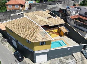 Casa · 502m² · 6 Quartos · 4 Vagas · Linda Casa em Terra Preta, Mairiporã - 3 casas!