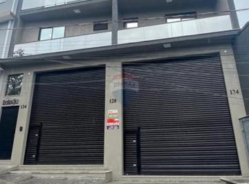 Comercial · 34m² · Salão Comercial Moderno no Centro de Mairiporã - Rua Brasil