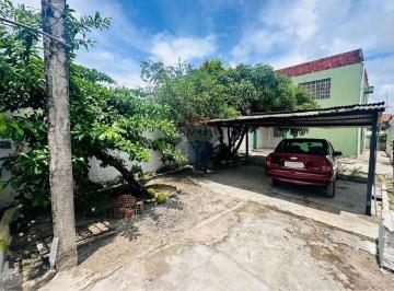 Casa · 161m² · 3 Quartos · 4 Vagas · Casa Reformada em Barra de Jangada com Jardim e Varanda