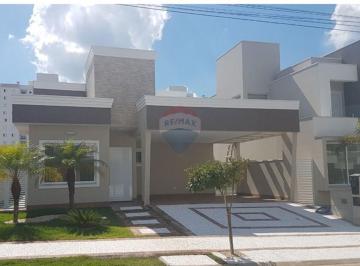 Casa · 200m² · 3 Quartos · 2 Vagas · Casa Térrea Moderna com piscina no Residencial Villa Bella Livorno - R$ 1.880.000,00