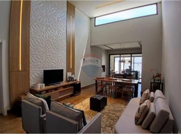 Casa · 185m² · 3 Quartos · 4 Vagas · Casa Térrea no Condomínio Fontanário - Jardim Planalto, Paulínia