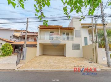 Casa · 170m² · 3 Quartos · 2 Vagas · Seu Novo Lar! Casa com 3 dormitórios em Condomínio fechado em Valinhos!
