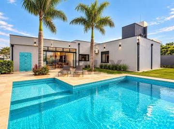 Casa · 456m² · 4 Quartos · 4 Vagas · Casa de luxo à venda no Condomínio Villa Lombarda em Valinhos