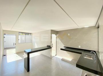 Casa · 86m² · 3 Quartos · 2 Vagas · Casa à Venda no Bairro Nova Fortaleza, 3 quartos, 1 suíte e 2 vagas.