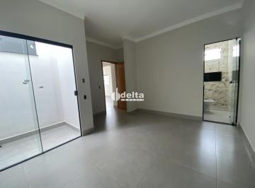Casa · 70m² · 2 Quartos · 2 Vagas · Casa com 2 quartos sendo 1 suíte disponível para locação no Bairro Jardim Europa em Uberlândia-MG