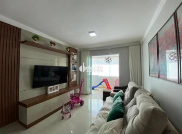 Apartamento · 112m² · 3 Quartos · 2 Vagas · Apartamento com 3 quartos sendo 1 suíte disponível para locação no bairro Santa Mônica em Uberlândia