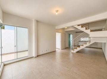 04 · Casa de 96m² com 2 quartos no Rio Tavares