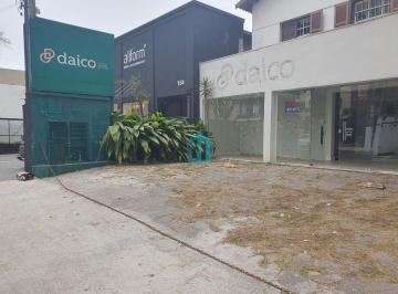 213583_ih5LM717_21358369adf380d7267.jpg · EXCELENTE CASA COMERCIAL PRÓXIMO AO METRÔ EUCALIPTOS, AVENIDA IBIRAPUERA E AVENIDA REPÚBLICA DO LÍBA