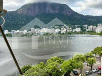 Apartamento · 100m² · 3 Quartos · 1 Vaga · 03 quartos sendo 0 1 suíte com vista lateral mar e 01 vaga em escritura na lagoa