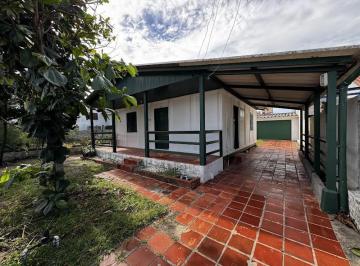 202604291604016588.jpg · Casa 4 dormitórios ou + para Venda em Cidreira, Centro, 4 dormitórios, 2 banheiros, 2 vagas