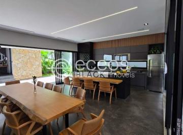 Casa · 360m² · 5 Quartos · Casa em condomínio à venda, 5 quartos, 4 suítes, Jardim Sul - Uberlândia/MG