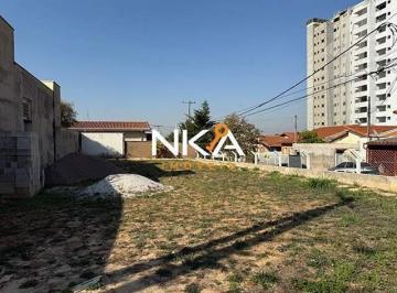 Terreno · 356m² · TERRENO C/ ALOMBRADO PARA VENDA EM VALINHOS.