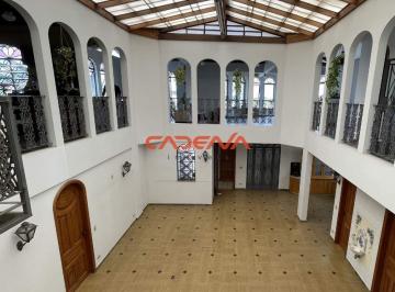 Casa · 507m² · 4 Quartos · 6 Vagas · Casa com 4 suítes e 6 vagas à venda no Jardim Schaffer