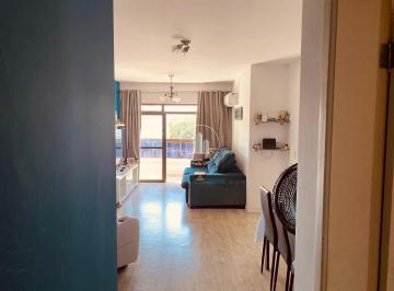 Apartamento · 89m² · 3 Quartos · 2 Vagas · Apartamento 3 Quartos com 1 Suíte - Coqueiros