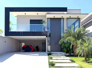Casa · 6 Quartos · 4 Vagas · Villa C.w.n — Design, Integração e a Arte de Viver no Jardim Acapulco.