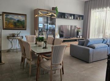 Casa · 225m² · 3 Quartos · 4 Vagas · Casa à venda em Indaiatuba, Jardim Residencial Dona Maria José, com 3 suítes, com 225 m²