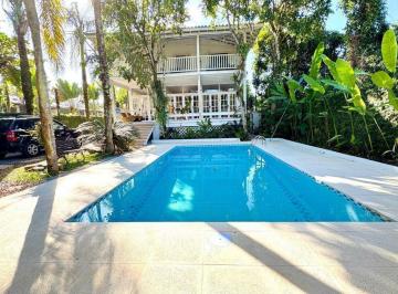 Casa · 360m² · 5 Quartos · 5 Vagas · Casa na Praia da Baleia a 50m da Praia | Terreno 555m2 com Piscina