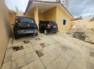 Casa · 168m² · 4 Quartos · 4 Vagas · Casa Padrao a Venda em Lagoa Nova, Natal - 4 Dormitorios