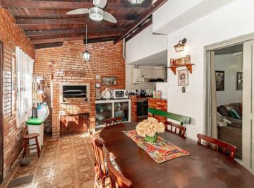 Casa · 157m² · 3 Quartos · Casa em condomínio.