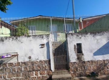 Casa · 123m² · 3 Quartos · Casa no bairro Morro Santana.