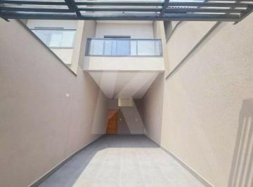 Casa · 132m² · 3 Quartos · 2 Vagas · Sobrado Novo à venda na Santa Teresinha.