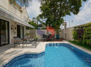 Casa · 271m² · 4 Quartos · 4 Vagas · casa 4 quartos condominio fechado Jardim Prudência.