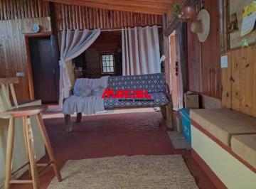 Rural · 220m² · 4 Quartos · 4 Vagas · Excelente Chalé Cabana em Campos do Jordão com 220 m² de area util e 1.100 m² de terreno