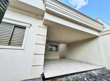 Casa · 200m² · 3 Quartos · 2 Vagas · Casa térrea a venda no Jardim Bianco com 03 quartos, sendo 01 suíte, 02 banheiros, armários planejad